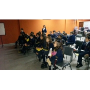 DEL PROBLEMA A LA SOLUCIÓN, charla a cargo de alumnos de 5to. año "A"